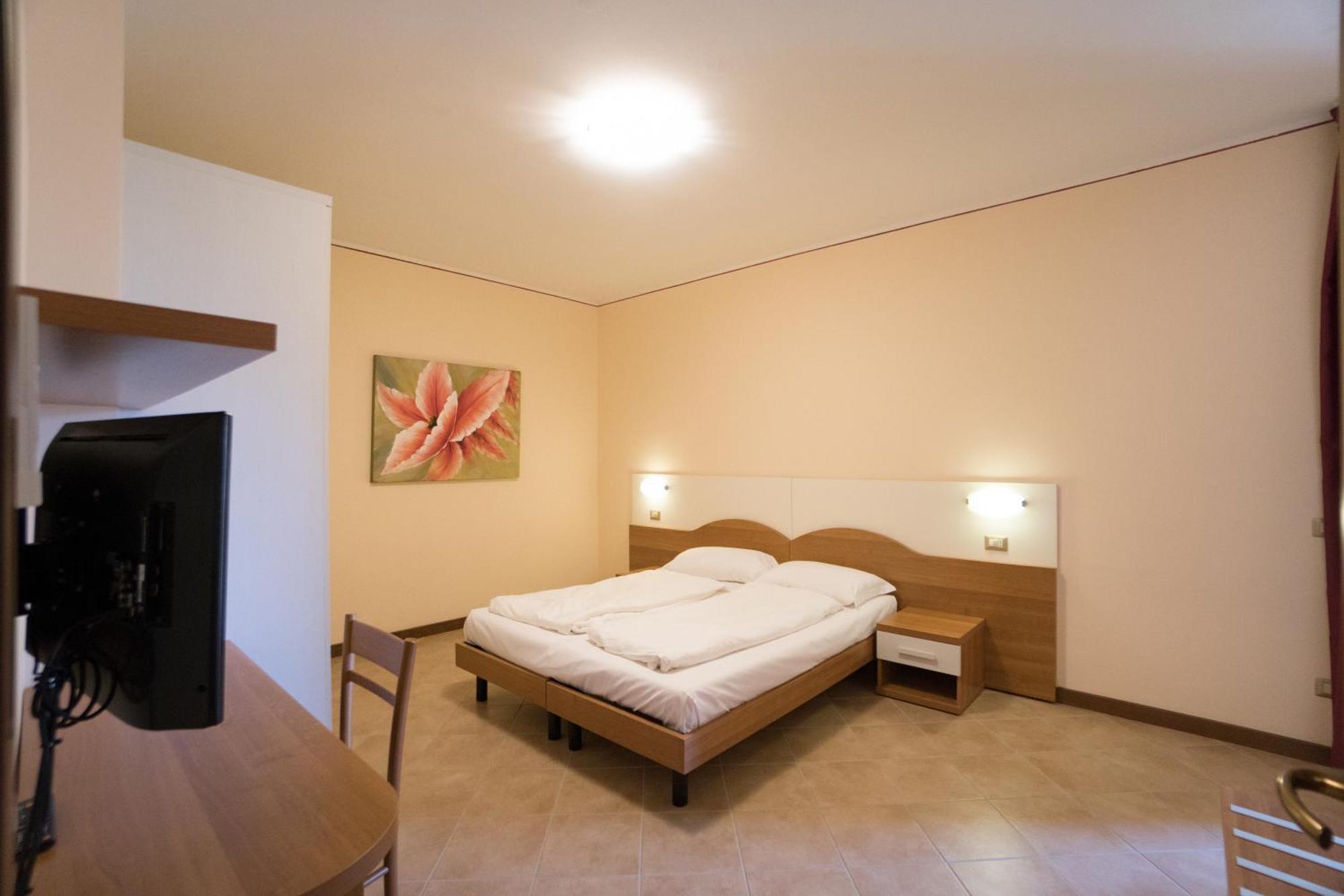 Apartments "Villa Imelda" Limone sul Garda Kültér fotó