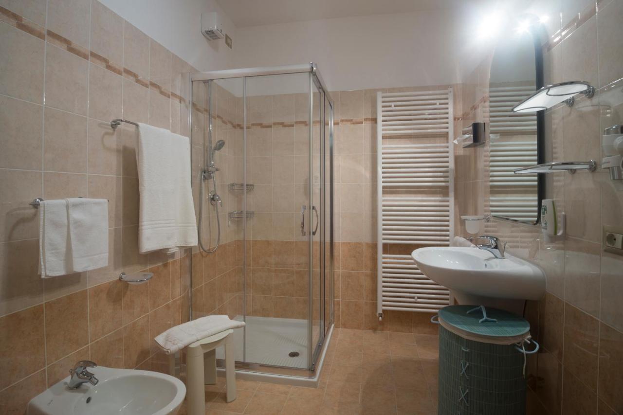 Apartments "Villa Imelda" Limone sul Garda Kültér fotó